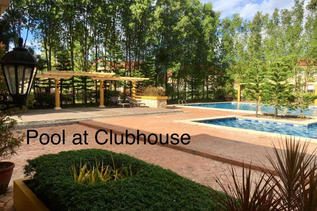 Brew Home Bacolod - 3 Bedroom House 외부 사진